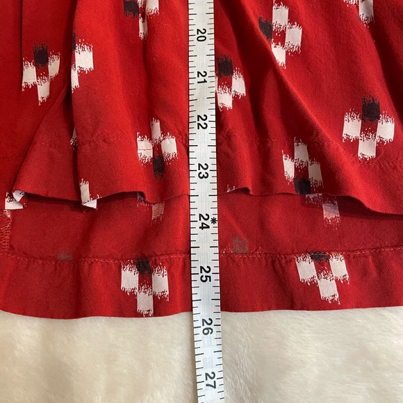 Old Navy Flowy Hi/Low Top. Size XL. Red. Good condition. - Picture 9 of 9